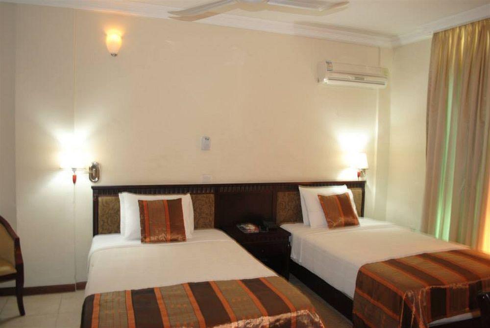 Hotel Georgia Accra Luaran gambar